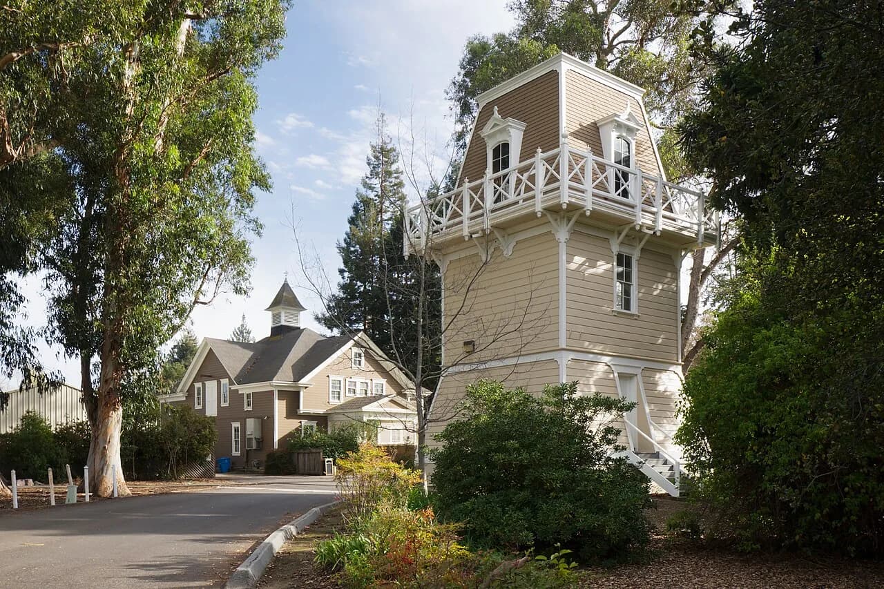Historic Carriage House and Water Tower among trees at Holbrook-Palmer Park in Atherton